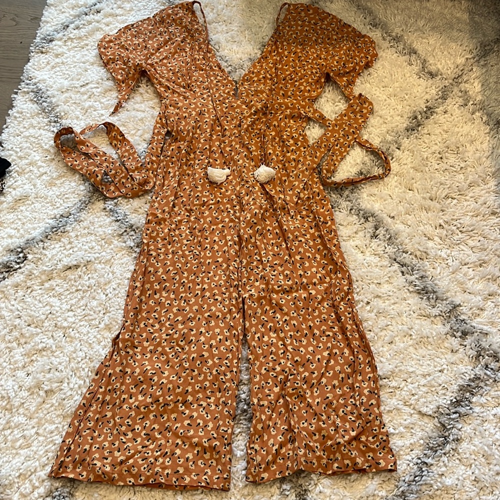NWT Faithful The Brand Cedric Jumpsuit Vintage Bloom Peach Floral Women’s US2